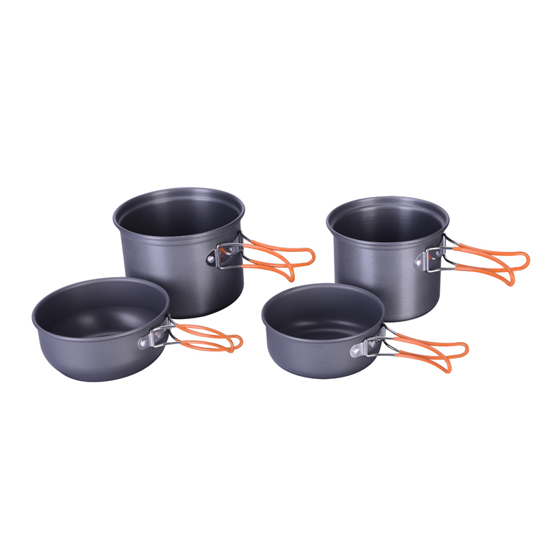 Castra Cookware Sets cum Panis et Urceis